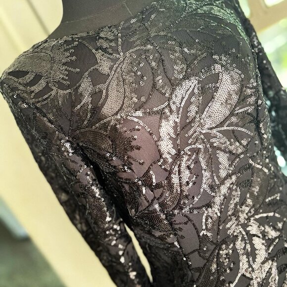 New (last one) Isabella Women's dress - Picture 2 of 4